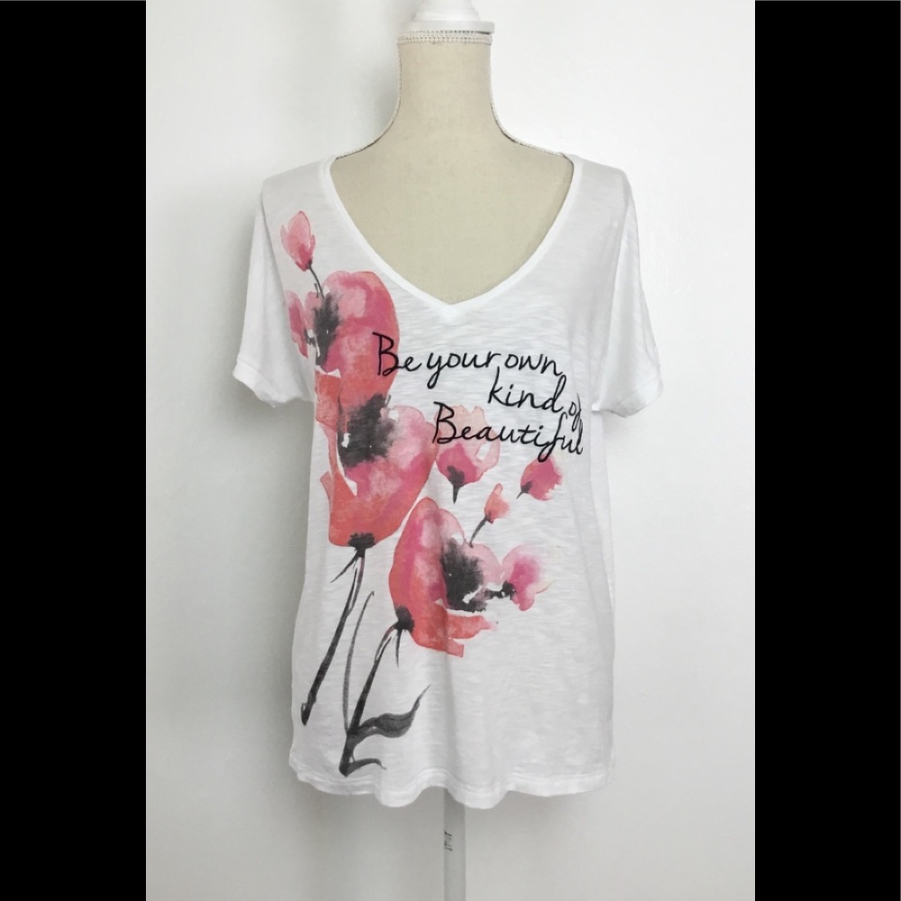 White House Black Market T-Shirt Top